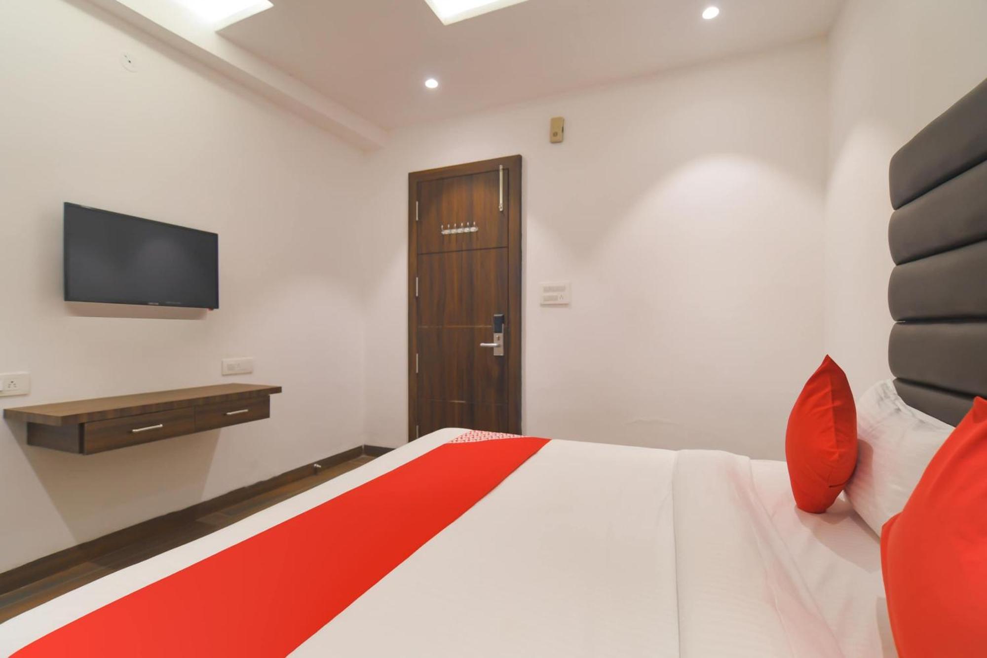 Hotel O Rudraksh إندور المظهر الخارجي الصورة