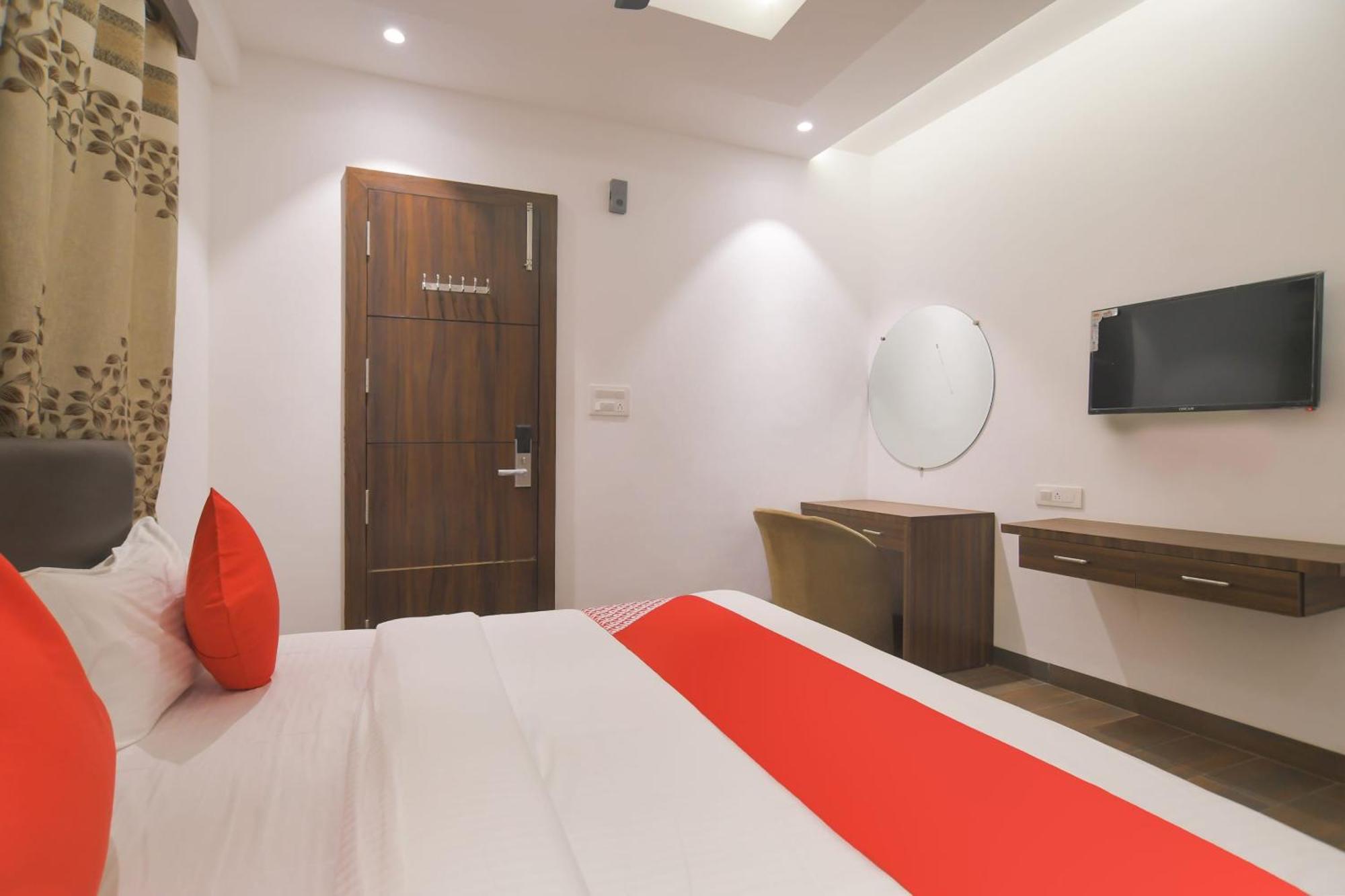 Hotel O Rudraksh إندور المظهر الخارجي الصورة